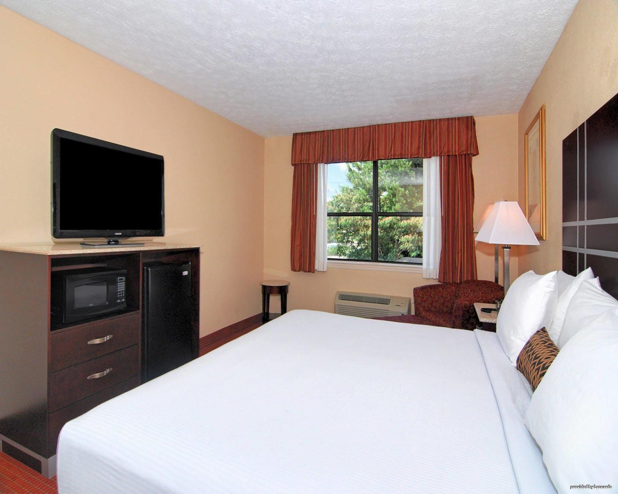 Best Western Auburn/Opelika Inn Exterior photo