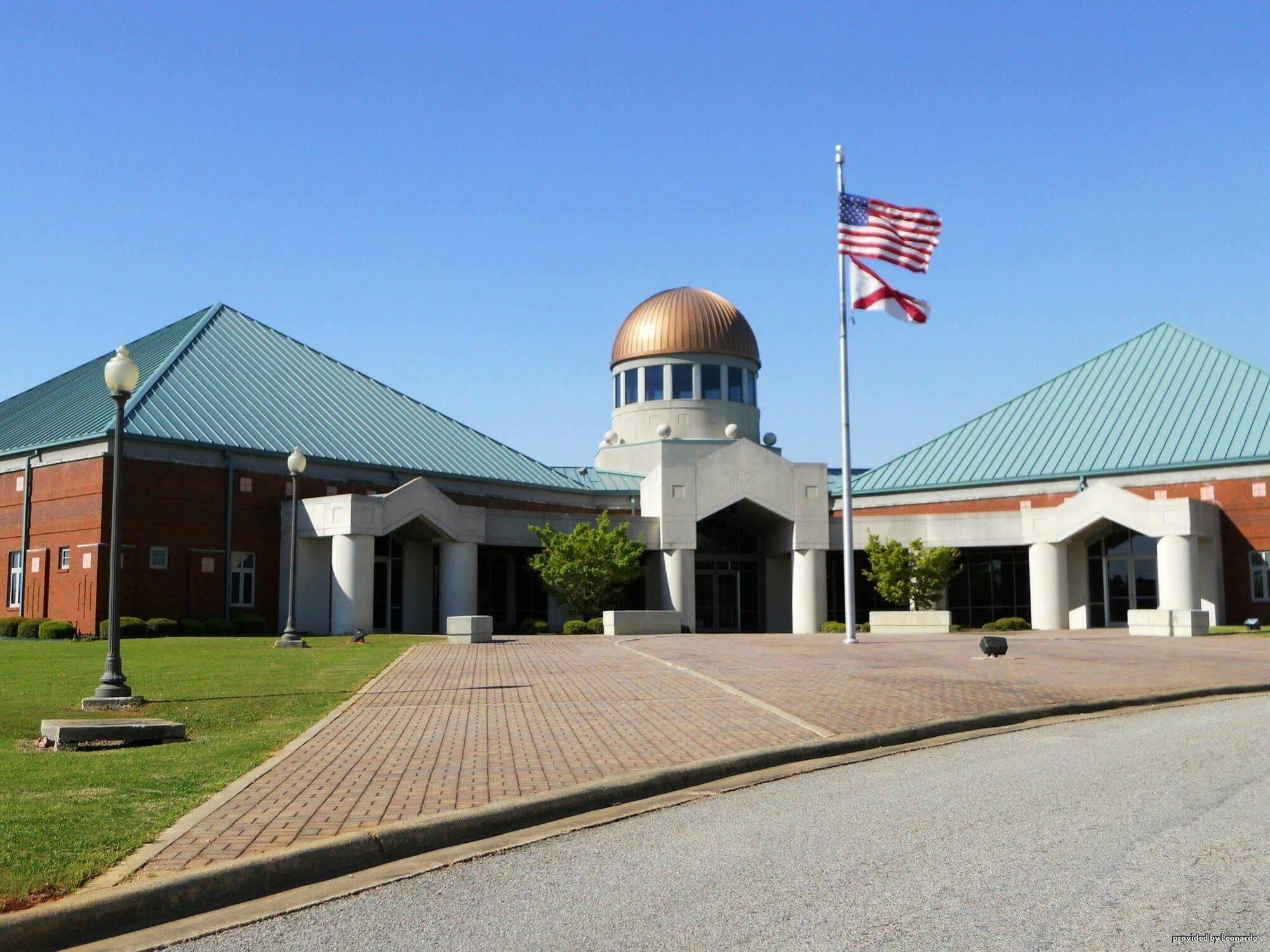 Best Western Auburn/Opelika Inn Exterior photo